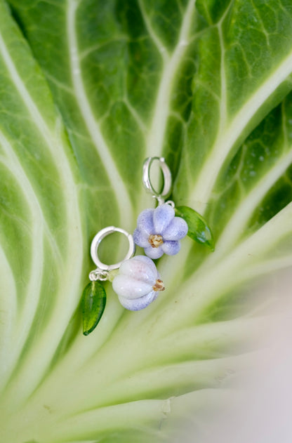 Garlic murano glass hoop earrings