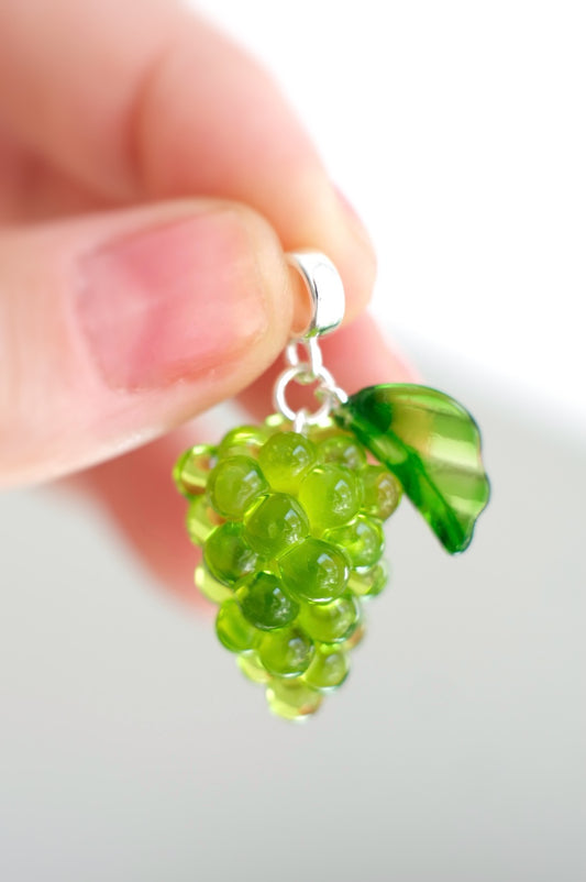 Green Grape glass pendant *no chain*