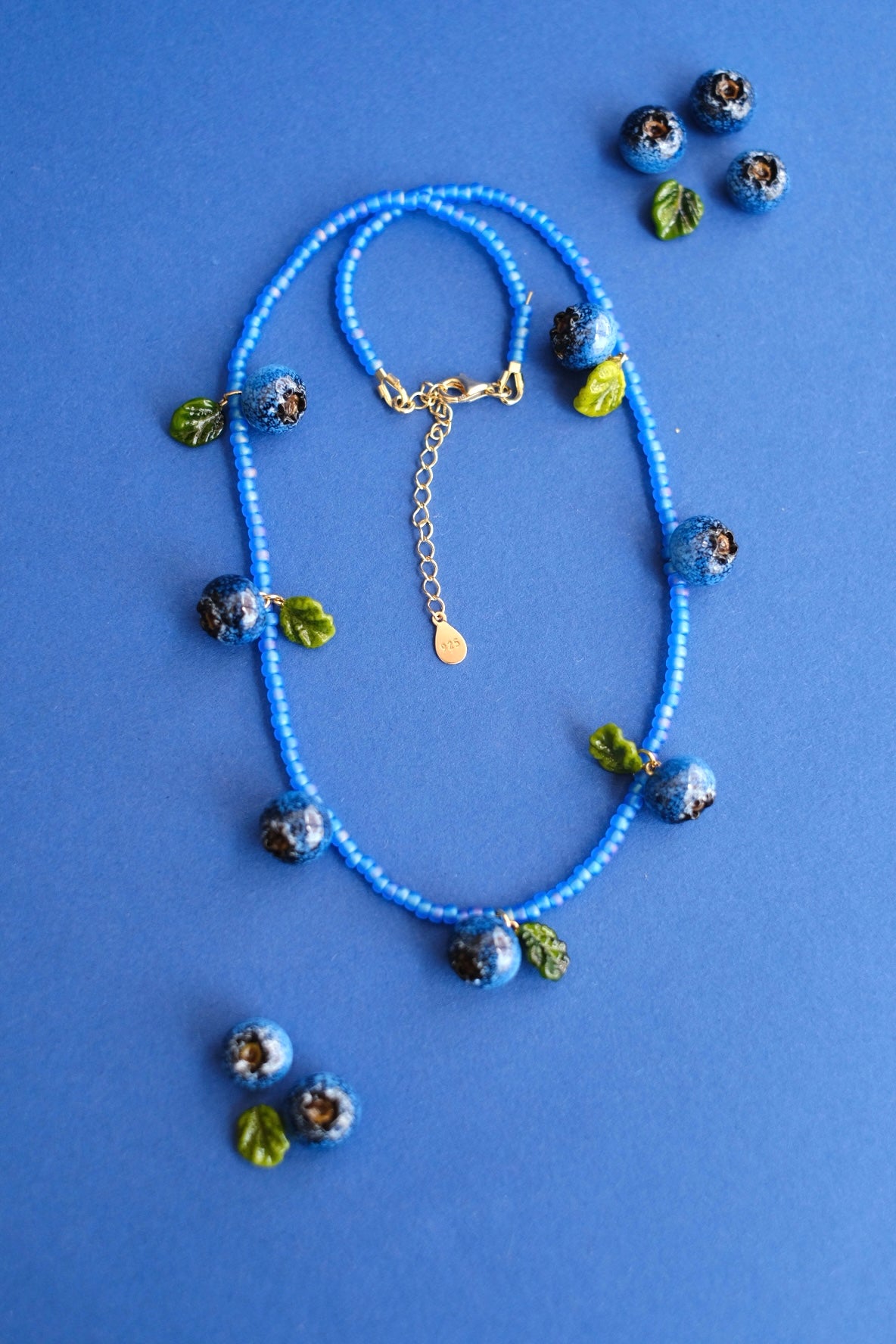 Lampwork glass blueberry beaded necklace