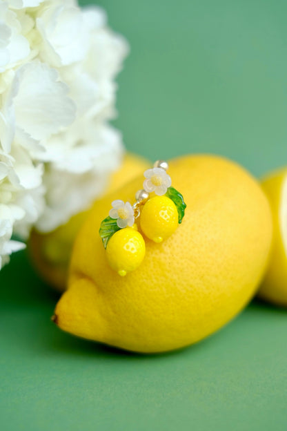 Murano glass lemon stud earrings