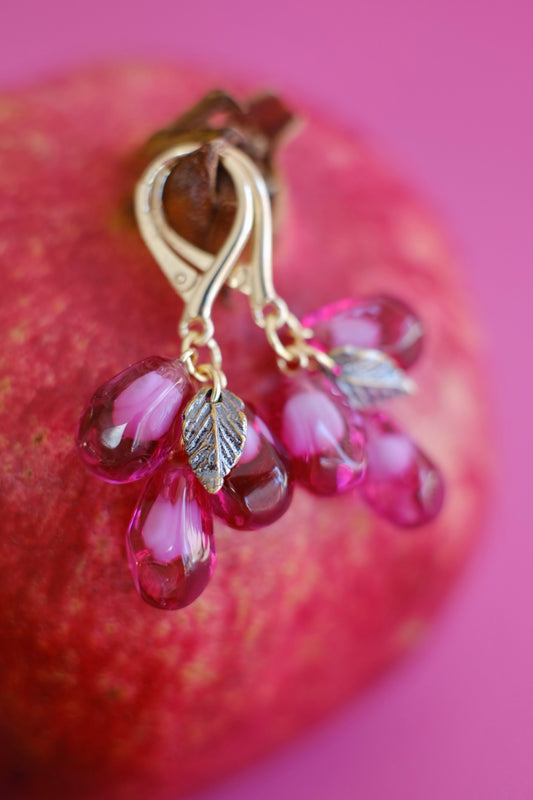 Lampwork murano glass pomegranate seed earrings (pink glass)