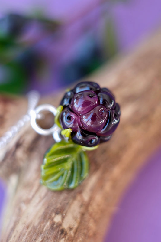 Murano glass Blackberry pendant