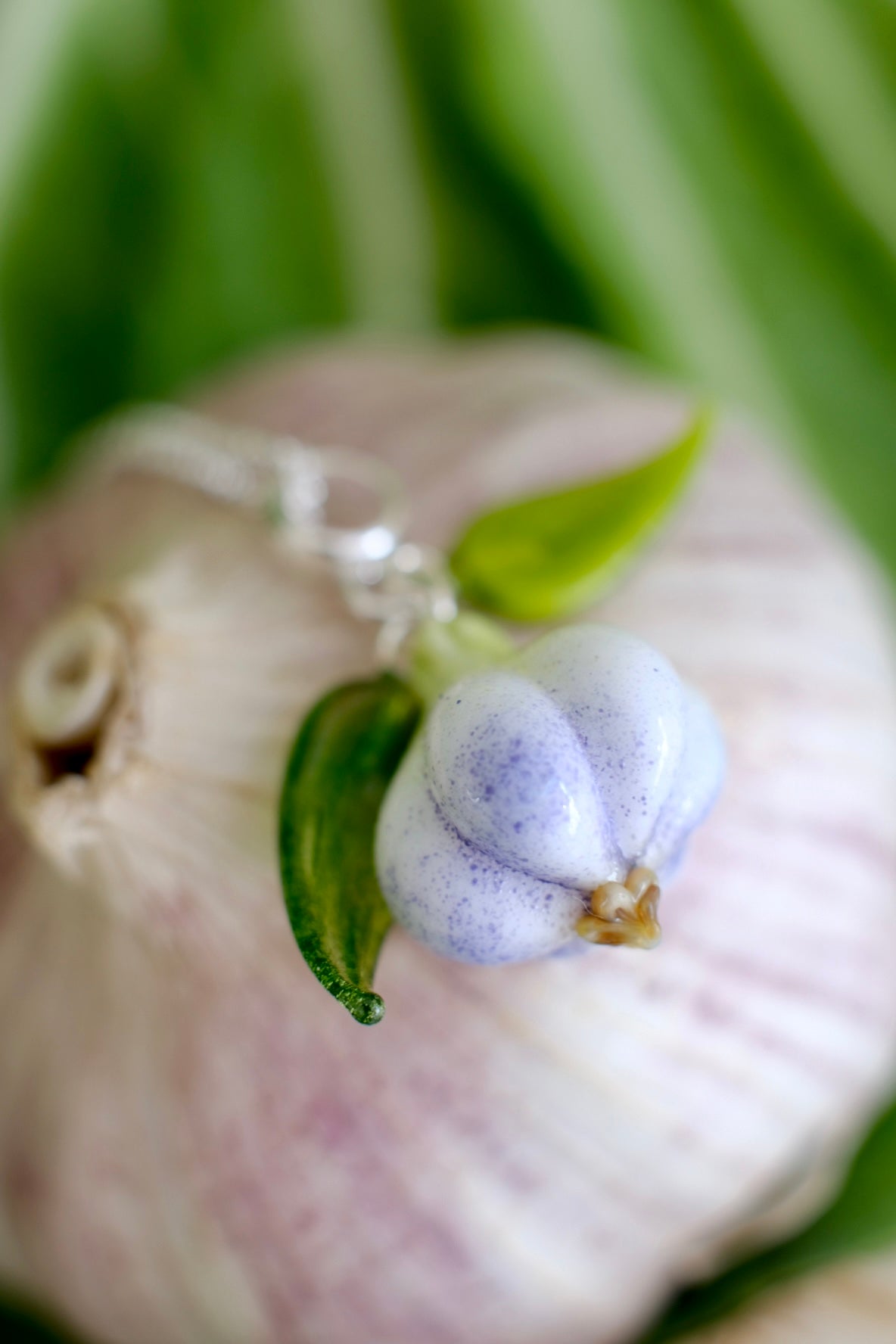 Garlic murano glass pendant
