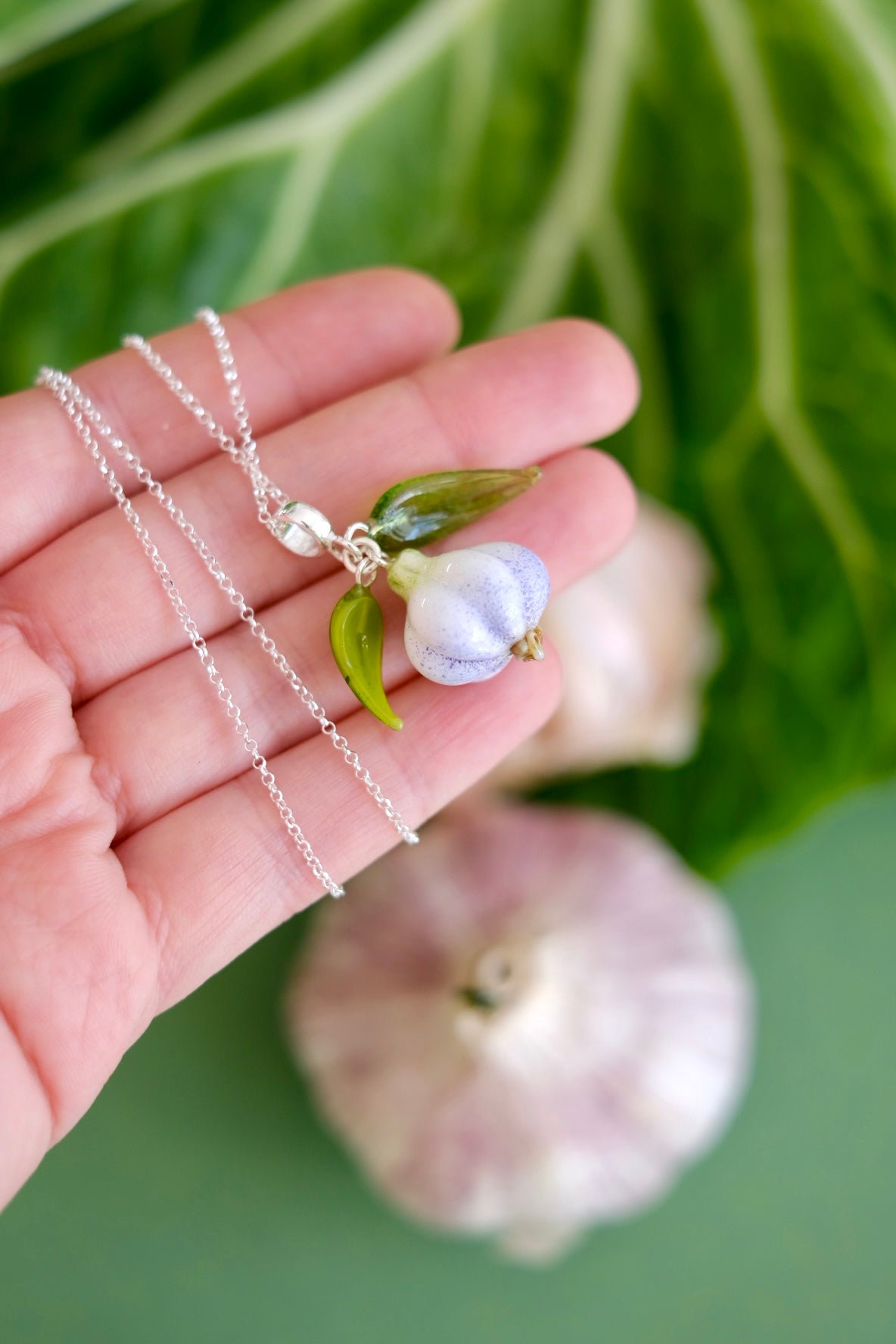 Garlic murano glass pendant