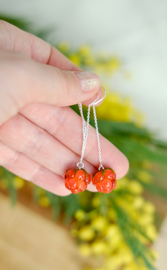 Murano glass cloudberry chain earrings
