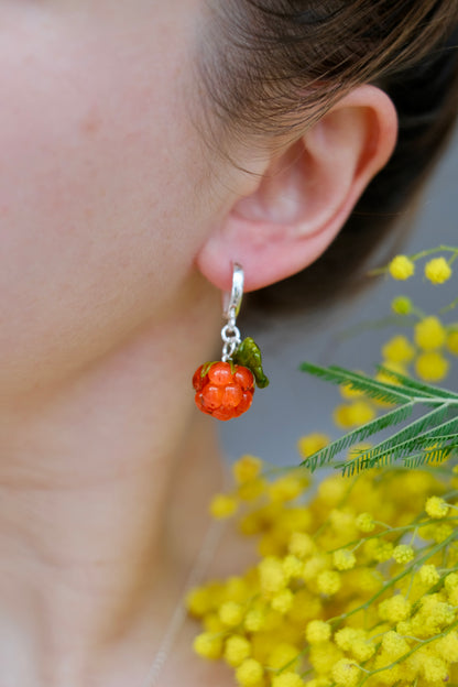 Murano glass cloudberry earrings