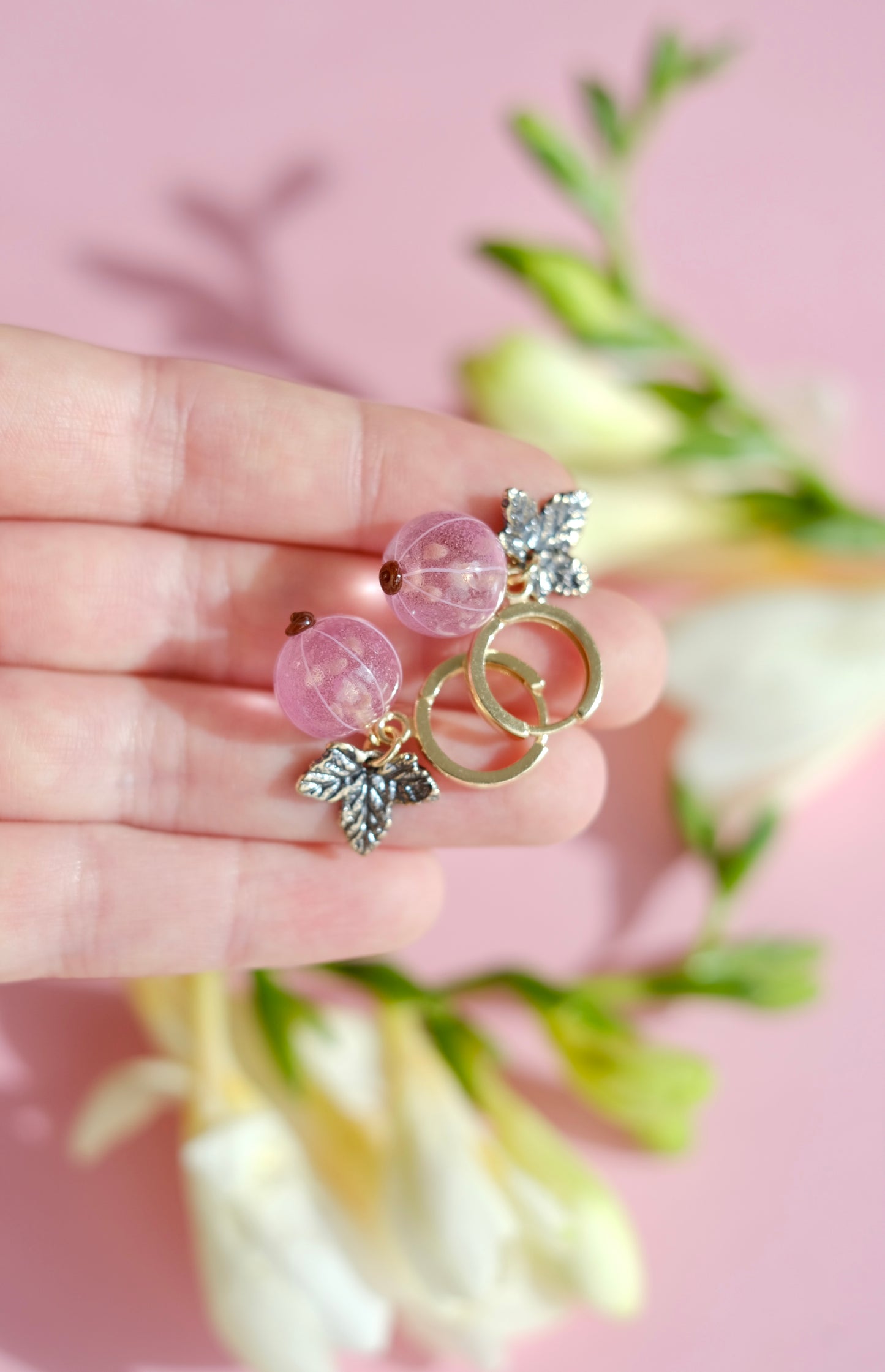 Murano glass pink currant glass hoop earrings
