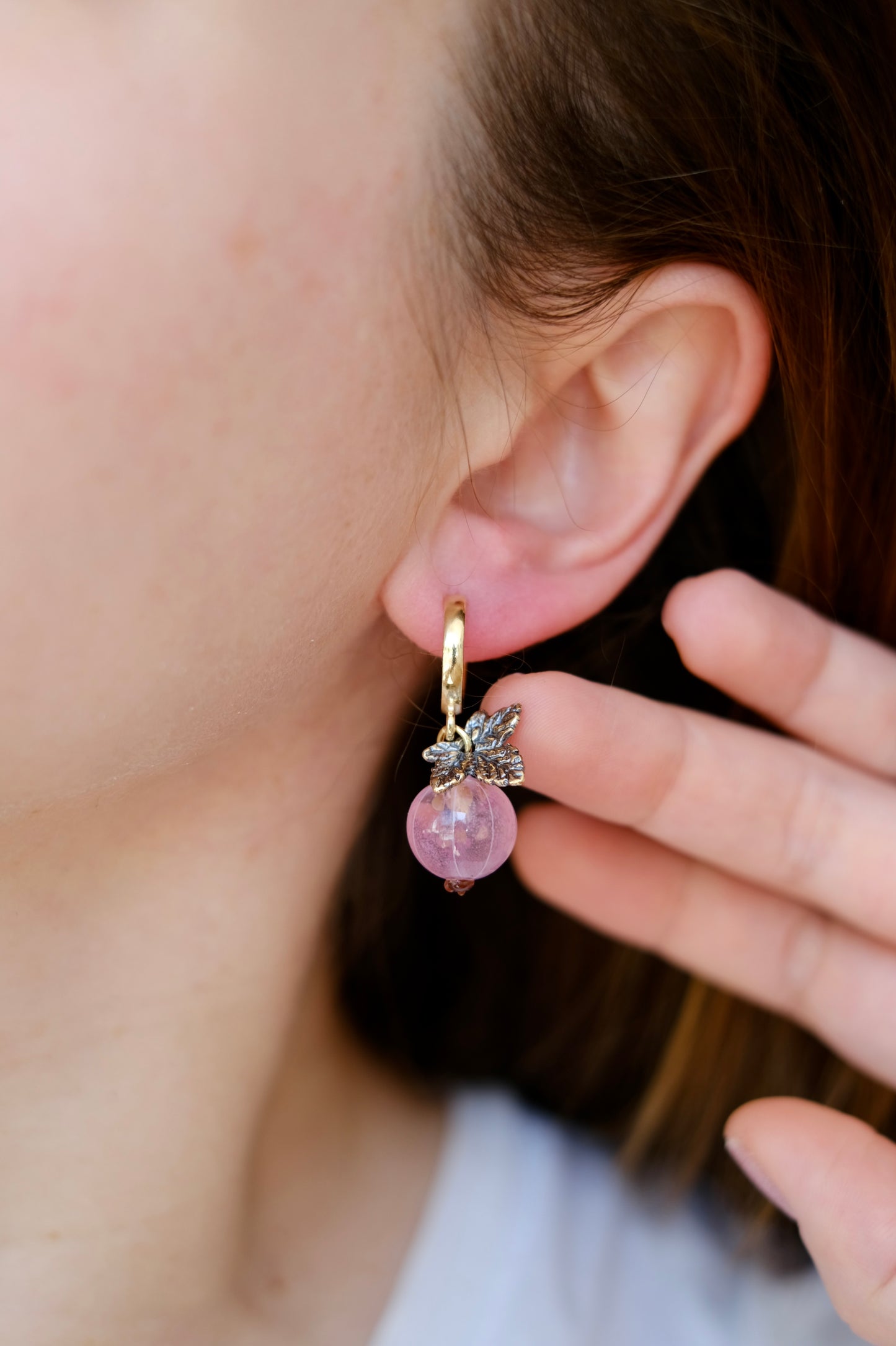 Murano glass pink currant glass hoop earrings