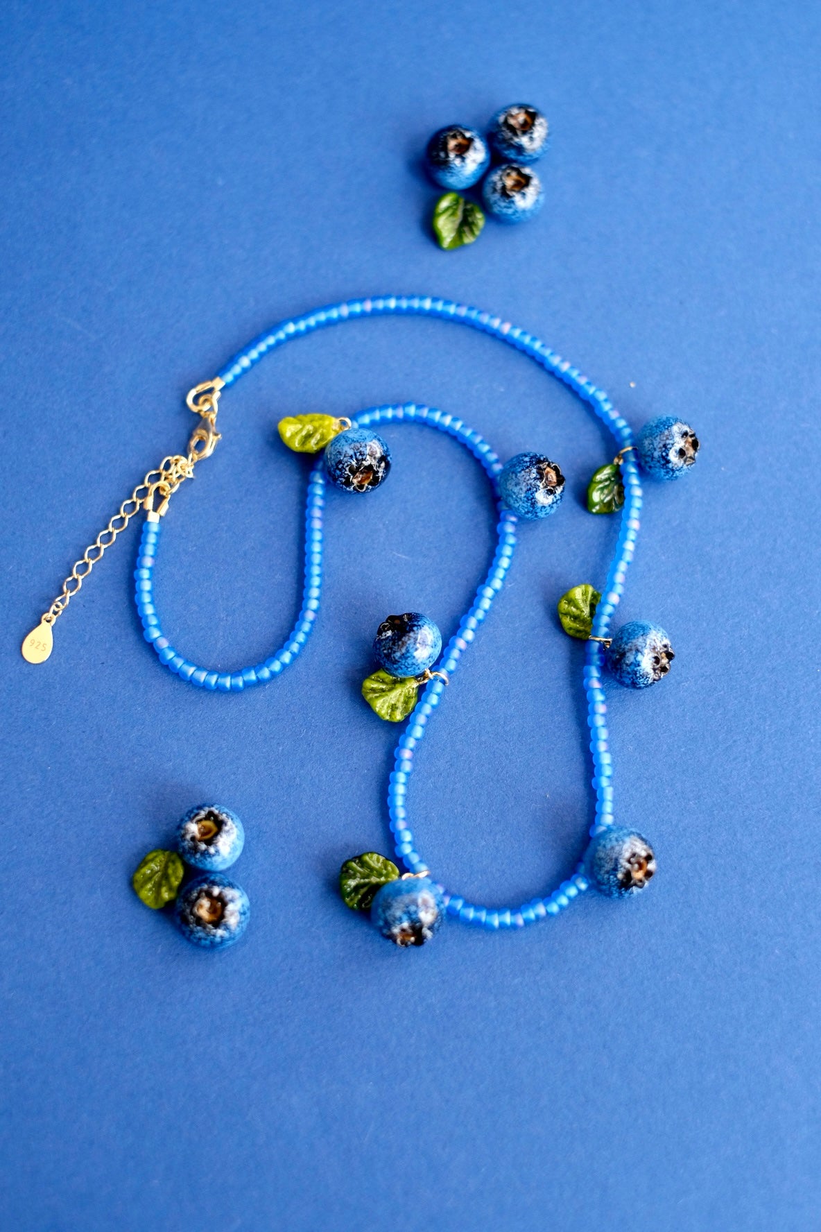 Lampwork glass blueberry beaded necklace