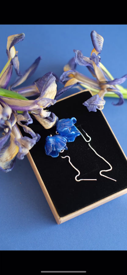 Murano glass bluebell earrings (dark blue crystal glass)