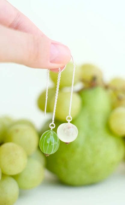 Murano glass currant and gooseberry lampwork glass chain earrings